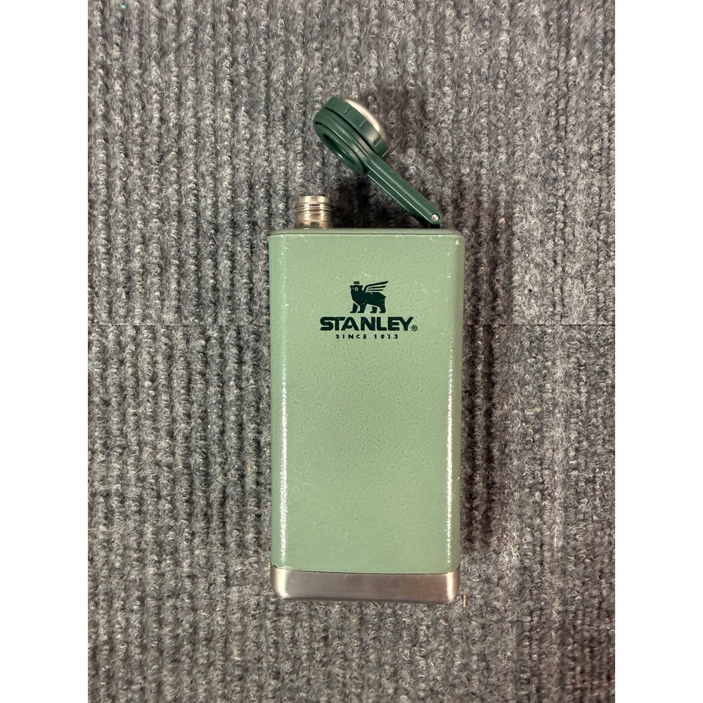 Stanley Classic Wide Mouth Flask 8oz Hammertone Green Stainless Steel Pocket